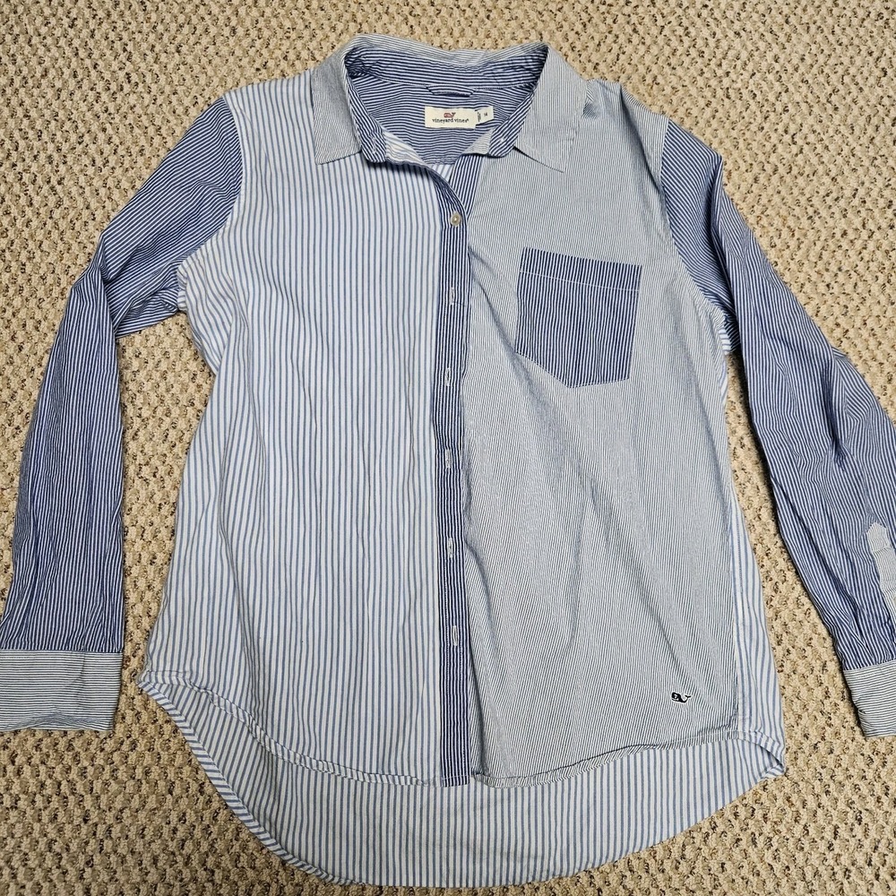 Vineyard Vines Women's Striped Button Down Shirt Blue and White Size M Nautical